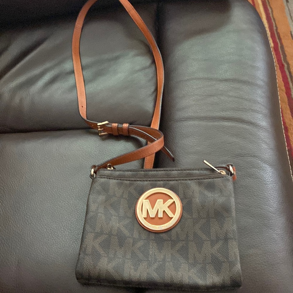 Michael Kors crossbody purse